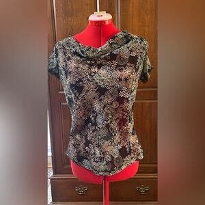 Briggs New York Black Top with Cream Floral Print